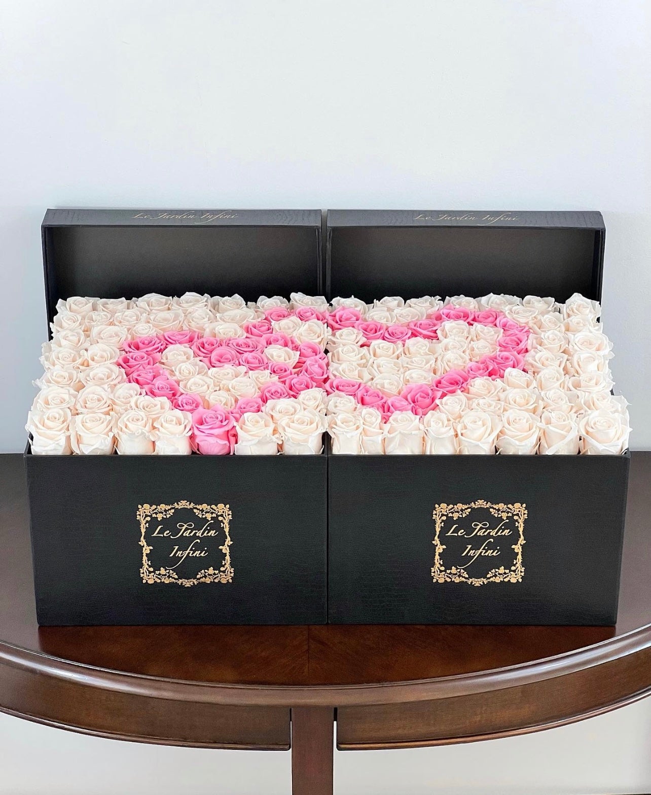 Letter K Khaki & Le Preserved Luxury Pink Roses Large Infini Box– Jardin Square White 